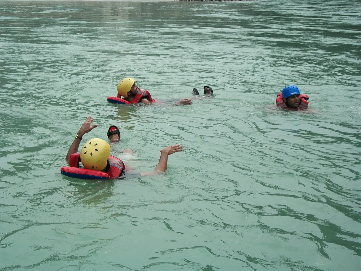 Rafting through rapids